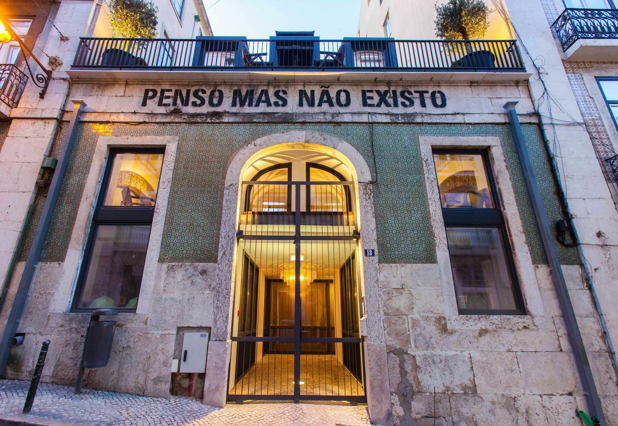 The Old Stables Chiado Apartments Лиссабон Экстерьер фото